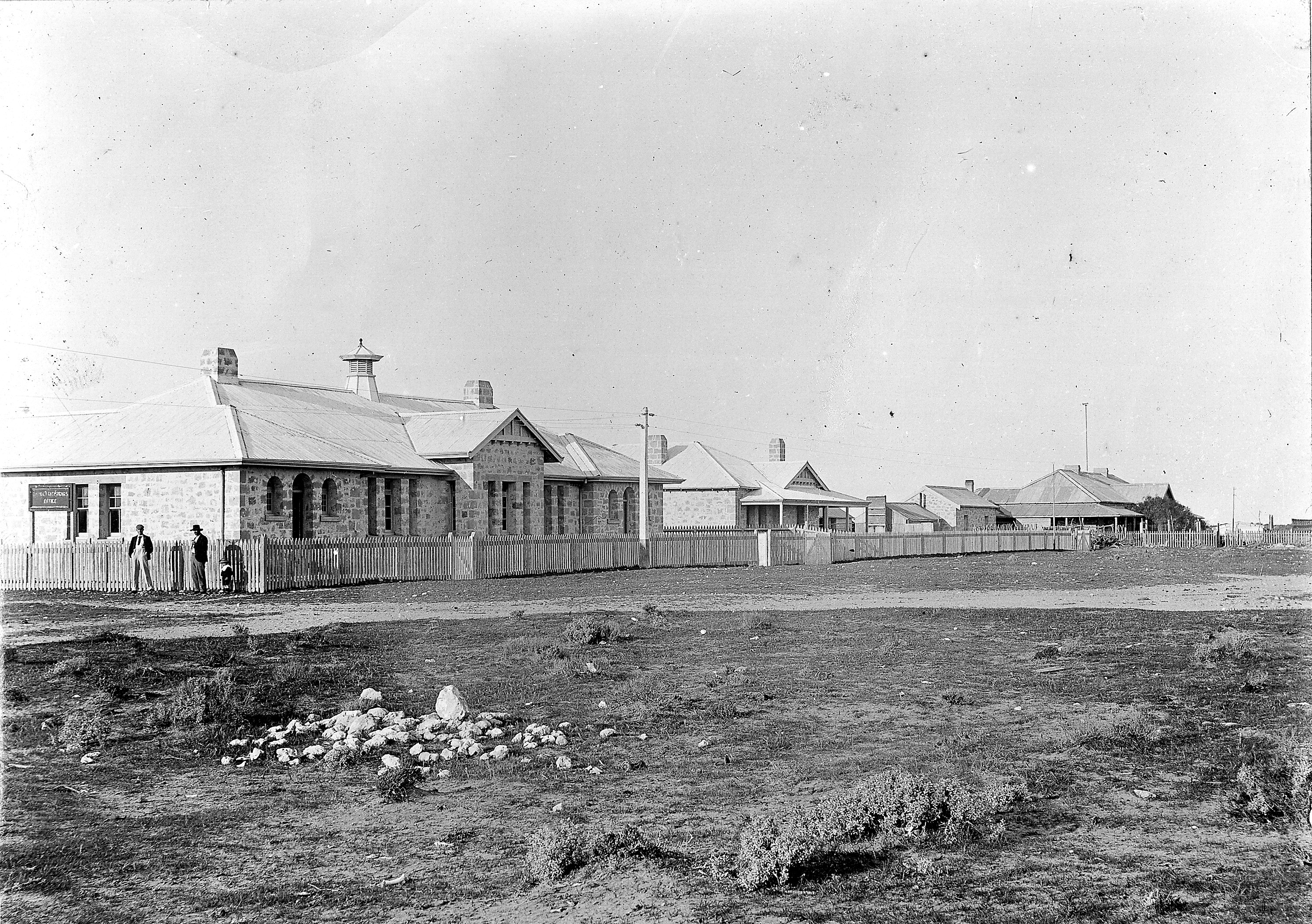 Figure 1. Eucla New Station 1902 Figure 1. Eucla New Station 1902
